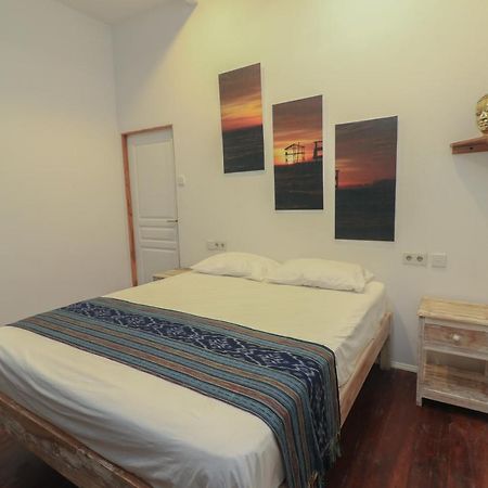 The Tree House Sumbawa Hotell Huu Exteriör bild